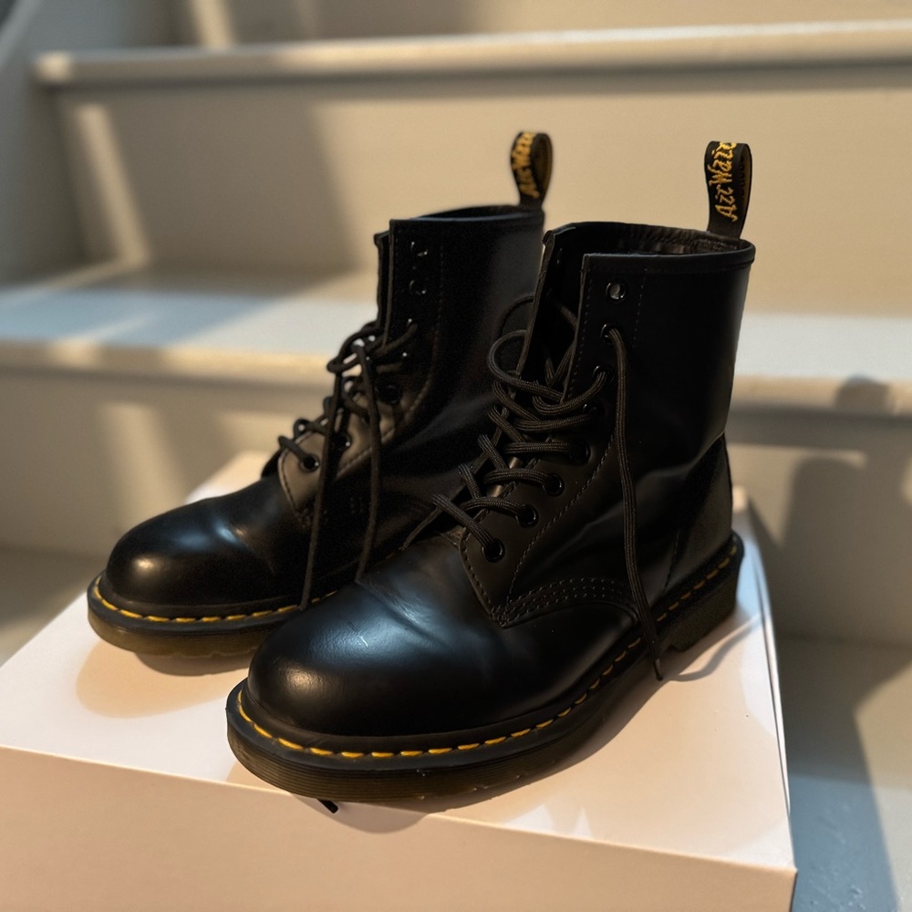 Dr. Martens 1460 M6 / W7